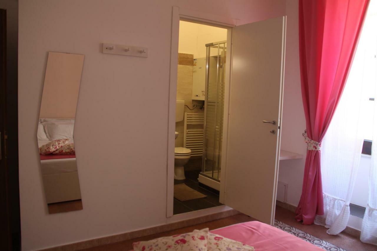B&B Le Porte Di Napoli 외부 사진