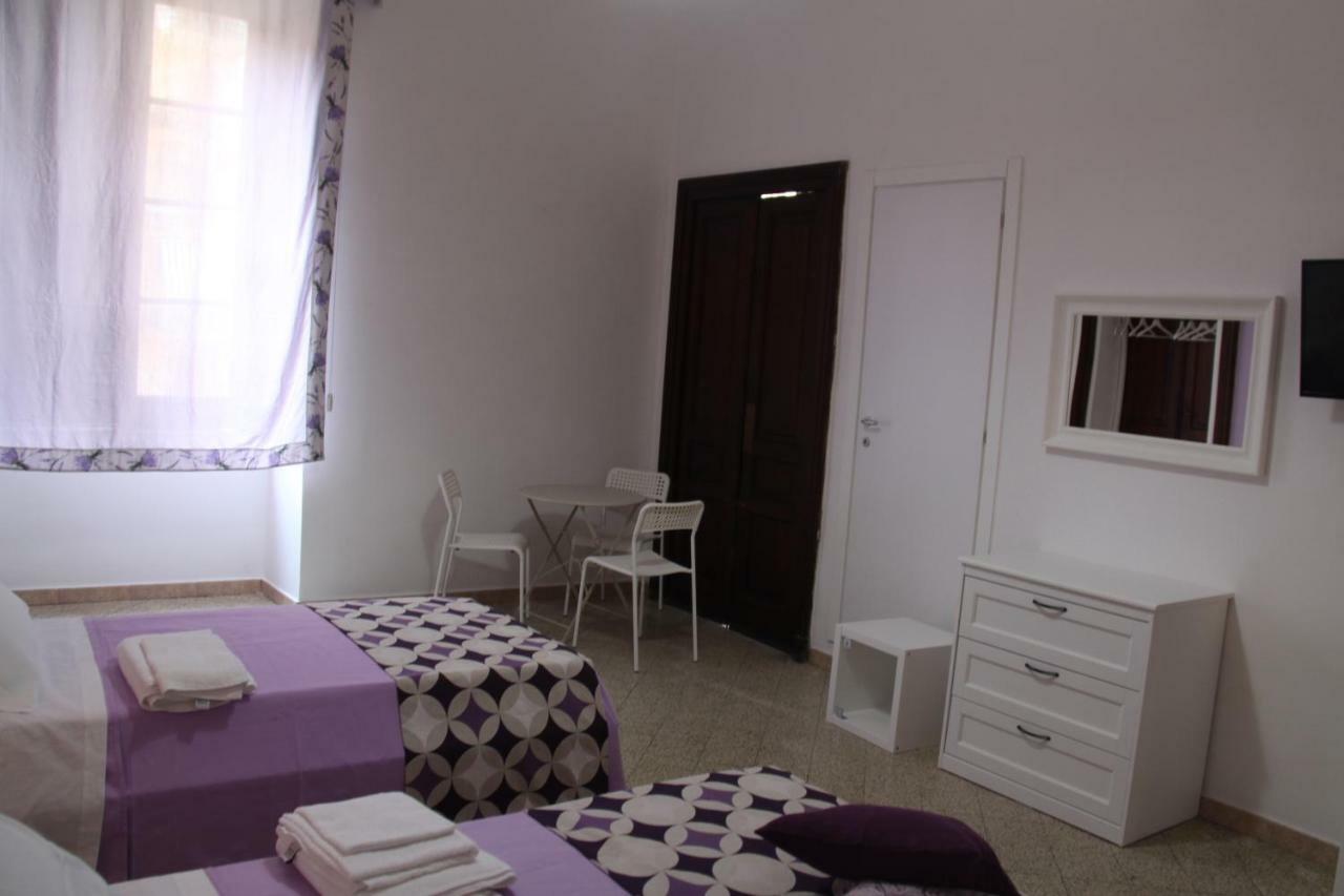 B&B Le Porte Di Napoli 외부 사진