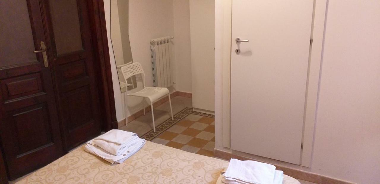 B&B Le Porte Di Napoli 외부 사진