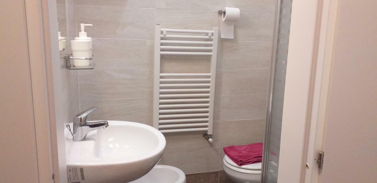 B&B Le Porte Di Napoli 외부 사진