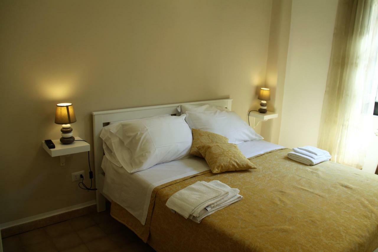 B&B Le Porte Di Napoli 외부 사진